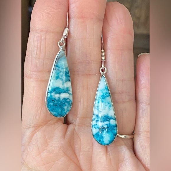 Handmade Pretty Teal Agate and 925 Sterling Silver Teardrop Earrings - Picture 1 of 3